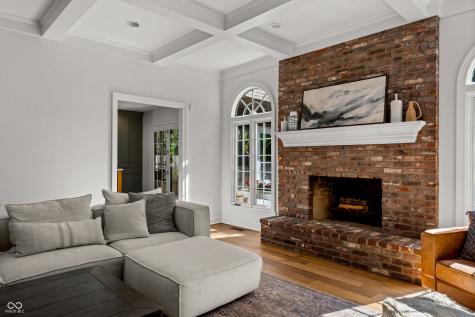 11500 Valley Meadow Drive Zionsville IN 46077