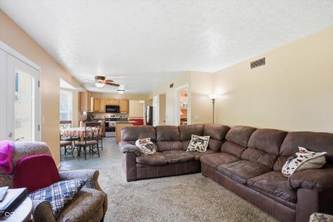 6723 Silver Tree Drive Indianapolis IN 46236