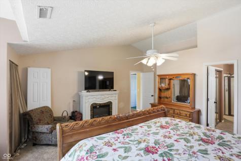 6723 Silver Tree Drive Indianapolis IN 46236
