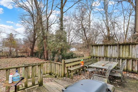 1427 Ruth Drive Indianapolis IN 46240