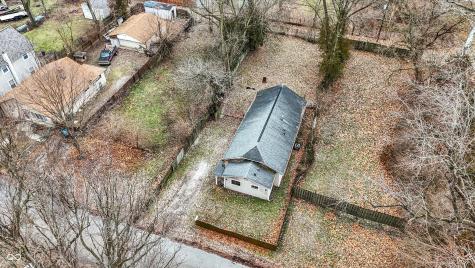 1427 Ruth Drive Indianapolis IN 46240