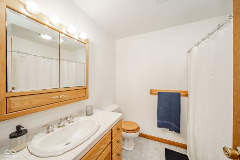 4325 E Maple Manor Parkway Muncie IN 47302