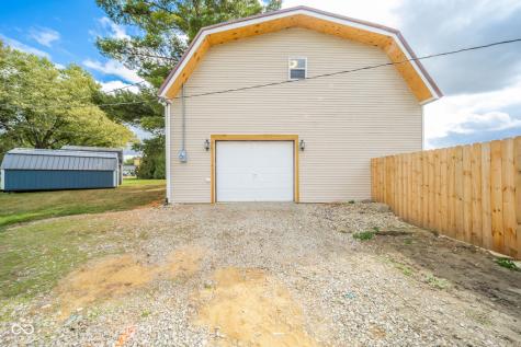 4325 E Maple Manor Parkway Muncie IN 47302
