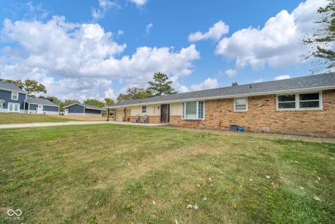 4325 E Maple Manor Parkway Muncie IN 47302