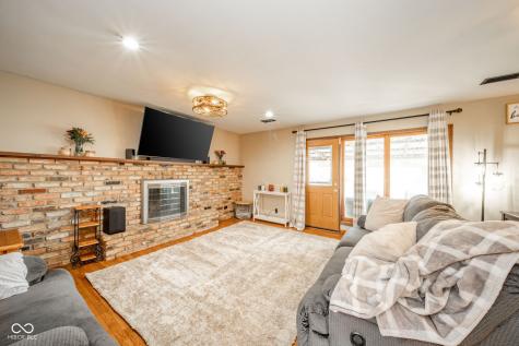 4325 E Maple Manor Parkway Muncie IN 47302