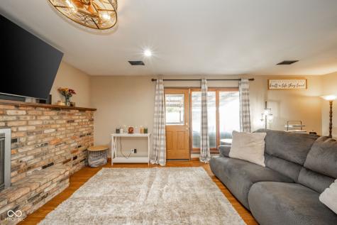 4325 E Maple Manor Parkway Muncie IN 47302