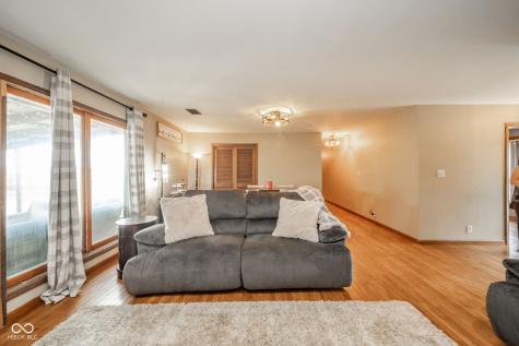 4325 E Maple Manor Parkway Muncie IN 47302
