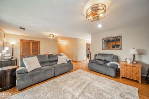 4325 E Maple Manor Parkway Muncie IN 47302