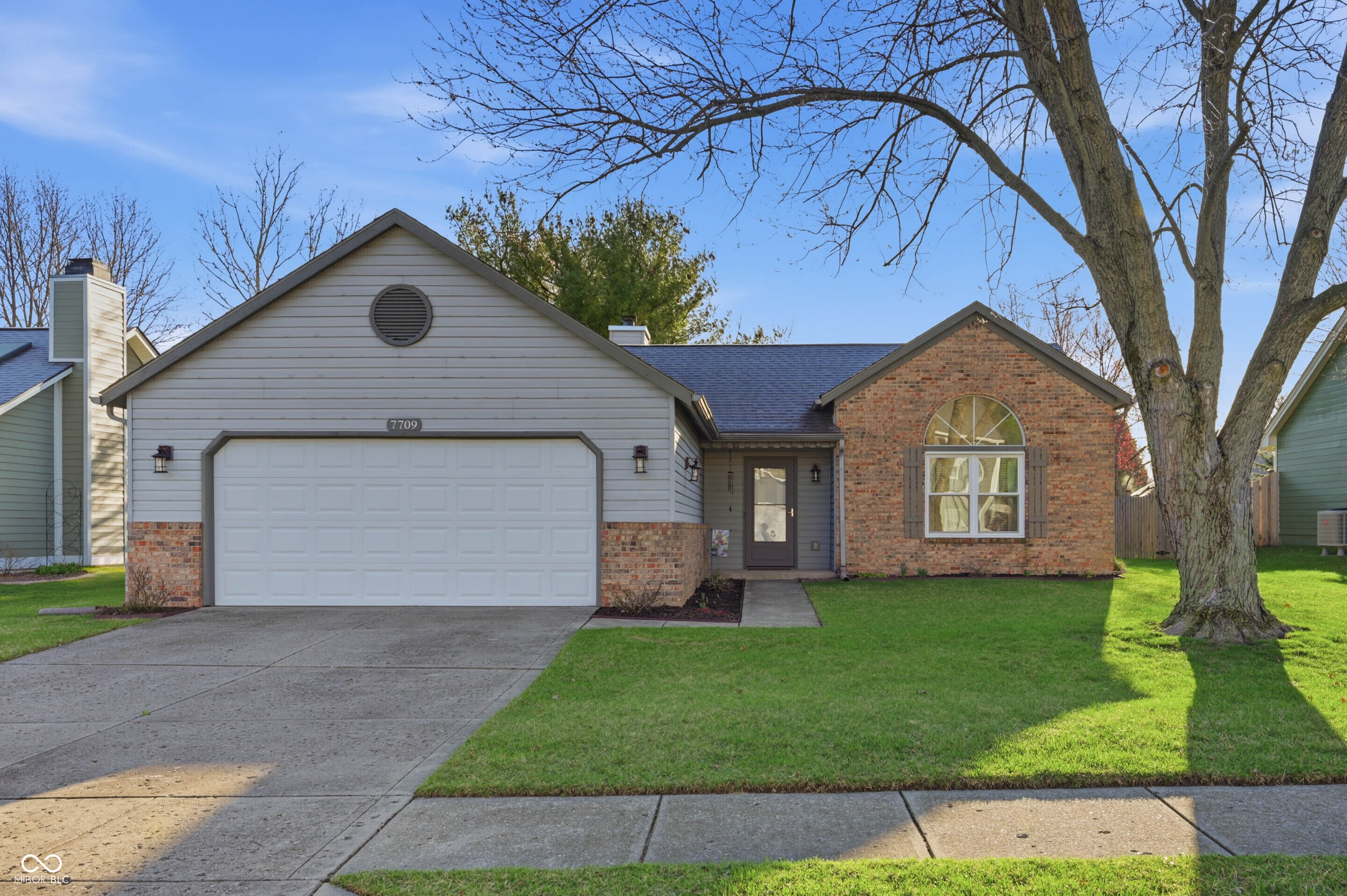 7709 Bayhill Drive Indianapolis IN 46236