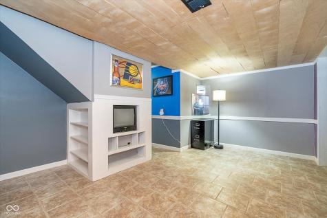 2809 Pomona Court Indianapolis IN 46268
