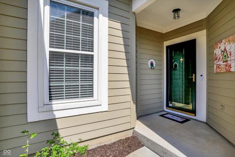 5825 Spruce Knoll Court Indianapolis IN 46220