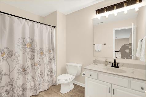 5825 Spruce Knoll Court Indianapolis IN 46220