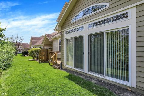 5825 Spruce Knoll Court Indianapolis IN 46220