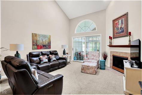 5825 Spruce Knoll Court Indianapolis IN 46220