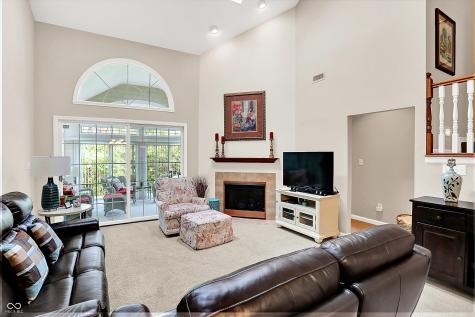 5825 Spruce Knoll Court Indianapolis IN 46220