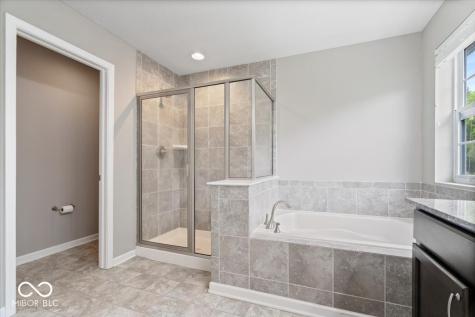 7249 Red Maple Drive Zionsville IN 46077