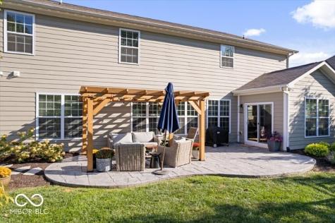 7249 Red Maple Drive Zionsville IN 46077
