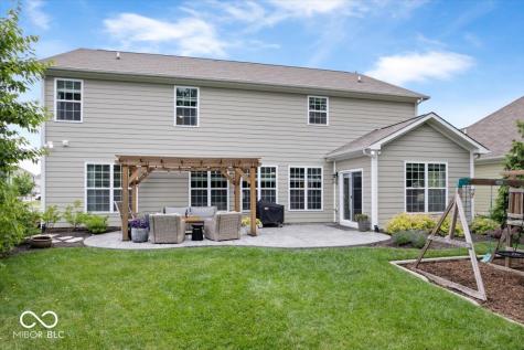 7249 Red Maple Drive Zionsville IN 46077