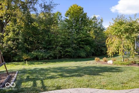 7249 Red Maple Drive Zionsville IN 46077