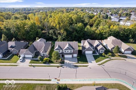 7249 Red Maple Drive Zionsville IN 46077