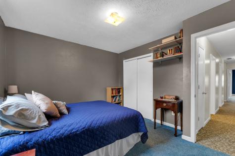 7108 Hickory Road Indianapolis IN 46259