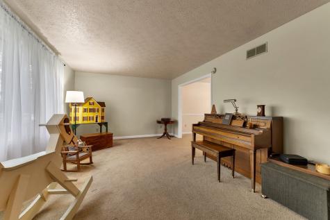 7108 Hickory Road Indianapolis IN 46259