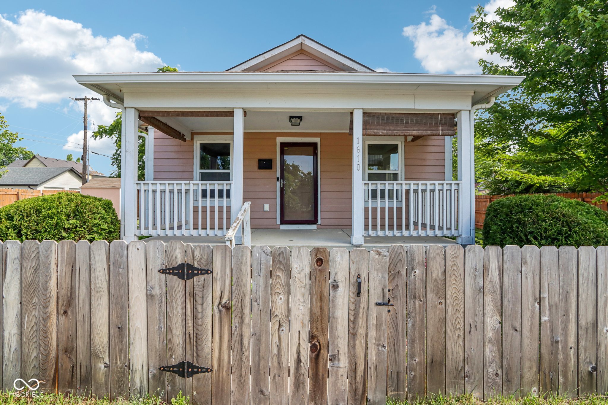 1610 Howard Street Indianapolis IN 46221