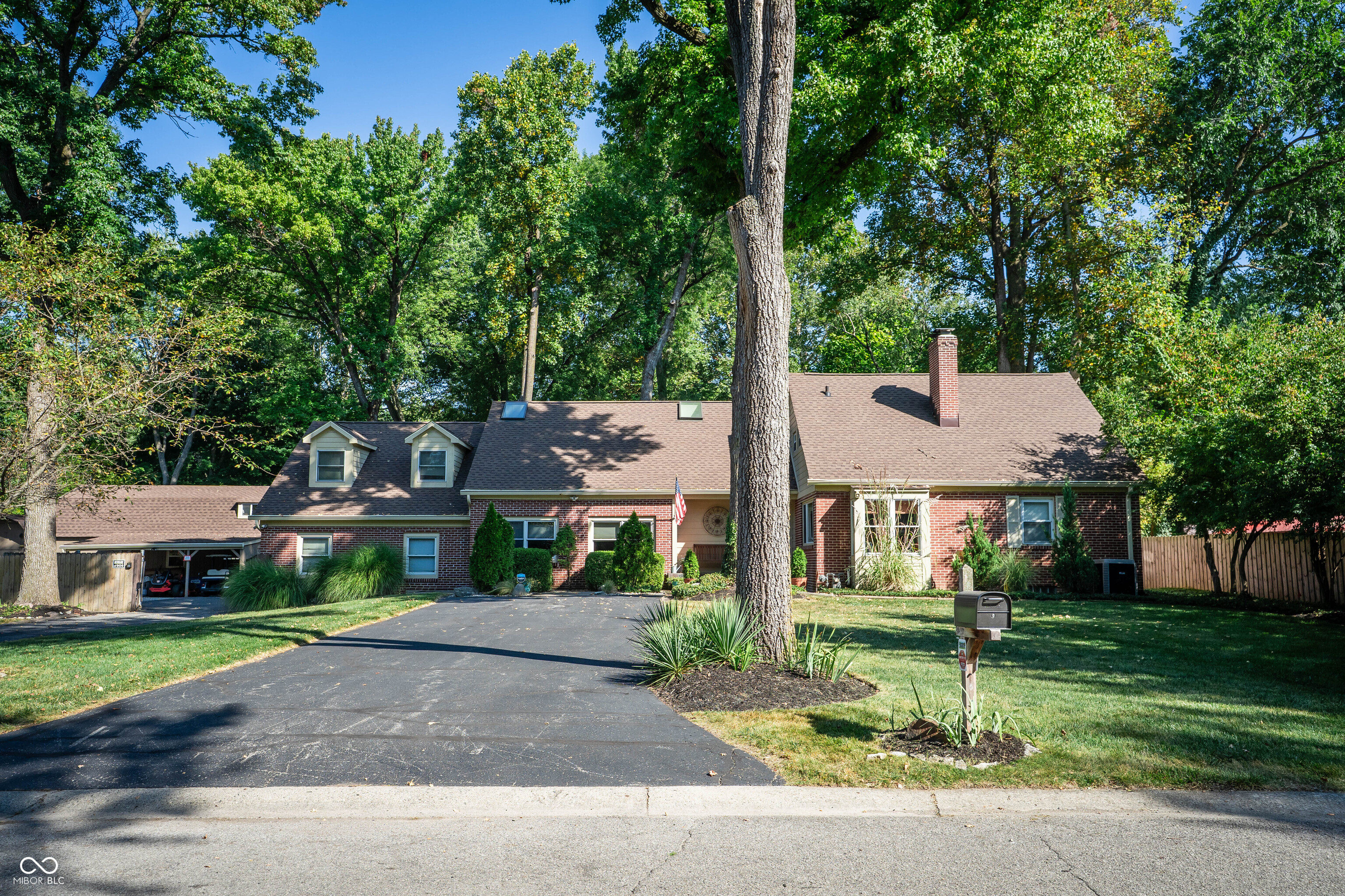 2360 W 65th Street Indianapolis IN 46260