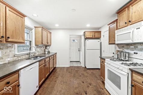 5651 Ralston Avenue Indianapolis IN 46220