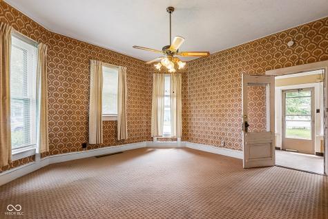 1902 Gilmore Street Columbus IN 47201