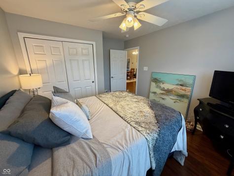 8566 Captain Drive Avon IN 46123