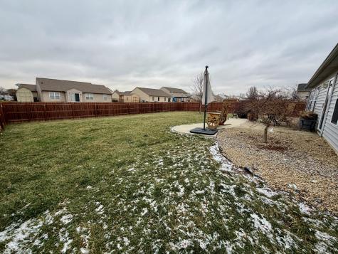 8566 Captain Drive Avon IN 46123