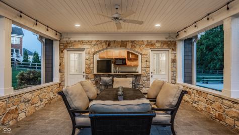 9162 Pleasant View Lane Zionsville IN 46077