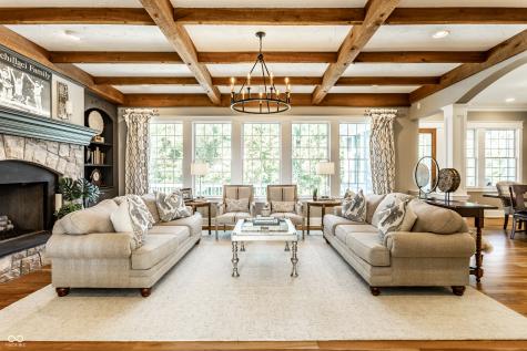 9162 Pleasant View Lane Zionsville IN 46077