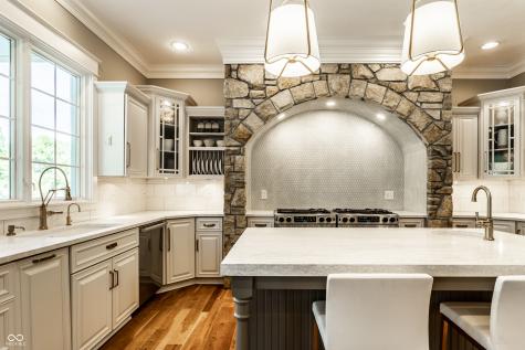 9162 Pleasant View Lane Zionsville IN 46077