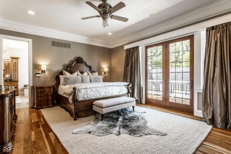 9162 Pleasant View Lane Zionsville IN 46077