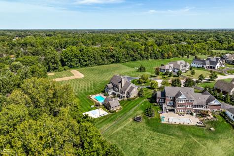 9162 Pleasant View Lane Zionsville IN 46077