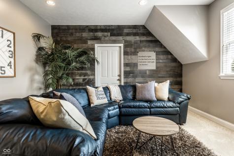 9162 Pleasant View Lane Zionsville IN 46077