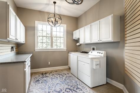 9162 Pleasant View Lane Zionsville IN 46077