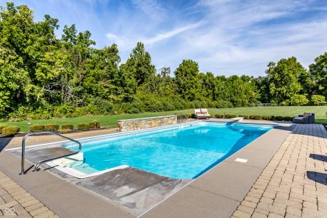 9162 Pleasant View Lane Zionsville IN 46077