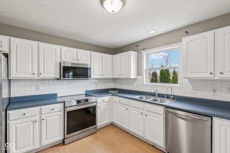 11754 Hamble Drive Indianapolis IN 46235