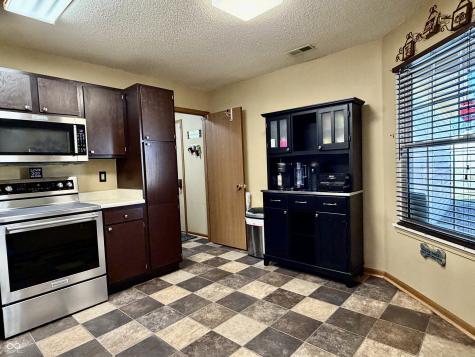831 Cross Wind Court Greenwood IN 46143