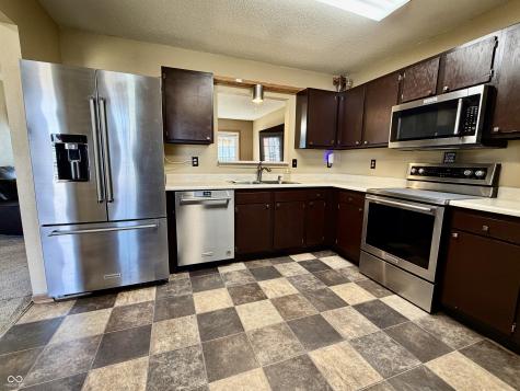 831 Cross Wind Court Greenwood IN 46143