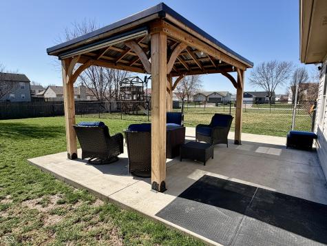 831 Cross Wind Court Greenwood IN 46143
