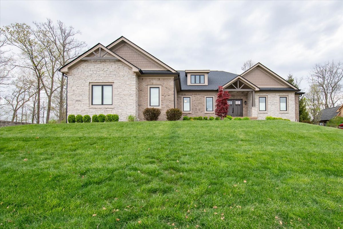 6828 Royal Oakland Way Indianapolis IN 46236