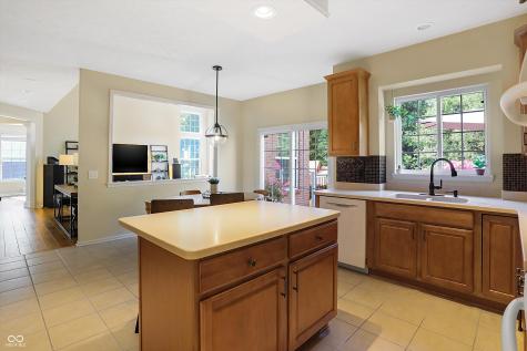 3868 Branch Creek Court Zionsville IN 46077