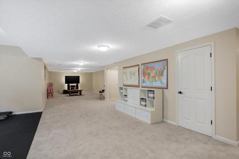 3868 Branch Creek Court Zionsville IN 46077