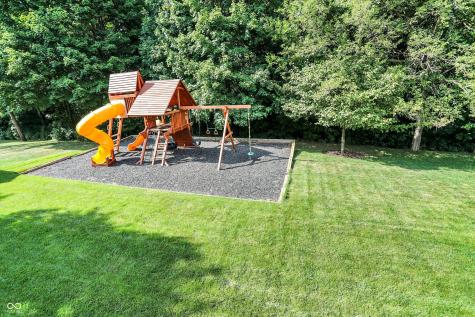 3868 Branch Creek Court Zionsville IN 46077