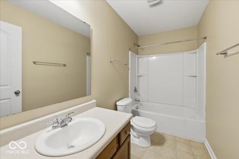 12679 Old Pond Road Noblesville IN 46060