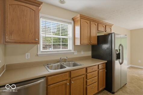 12679 Old Pond Road Noblesville IN 46060